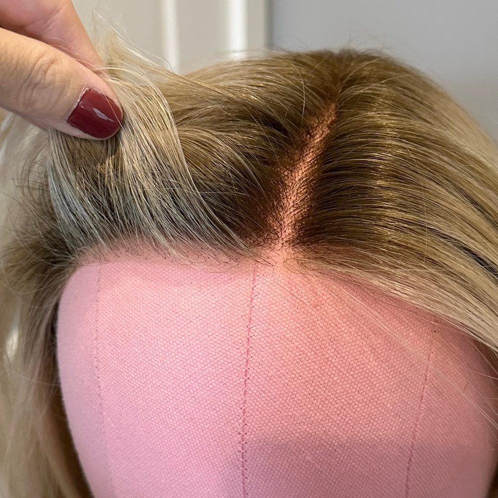 Belle Tress Lisbon Wig In Crushed Almond Blonde R! Long Beautiful Blonde Wig - Picture 3 of 7